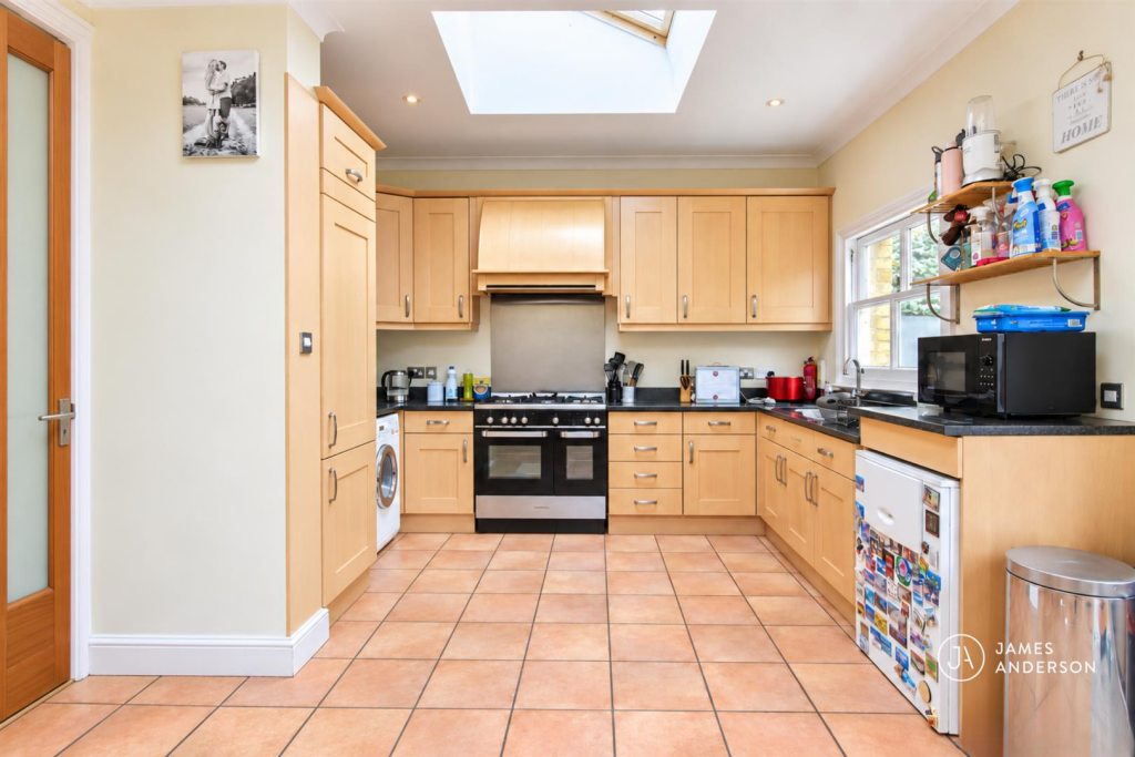 House in London, Putney - More