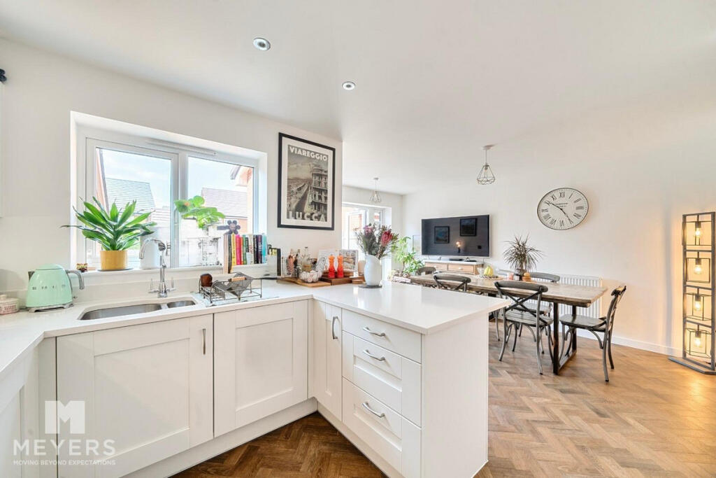 House in Wimborne Minster, Wimborne Chase, Rowlands - View 3