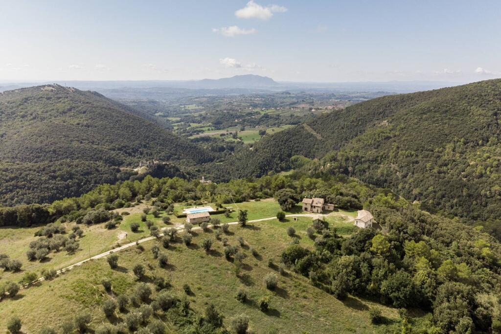 Main image of property: Lazio, Rieti, Torri in Sabina