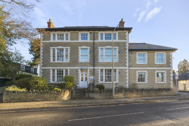 Main image of property: London Road, Bicester, OX26