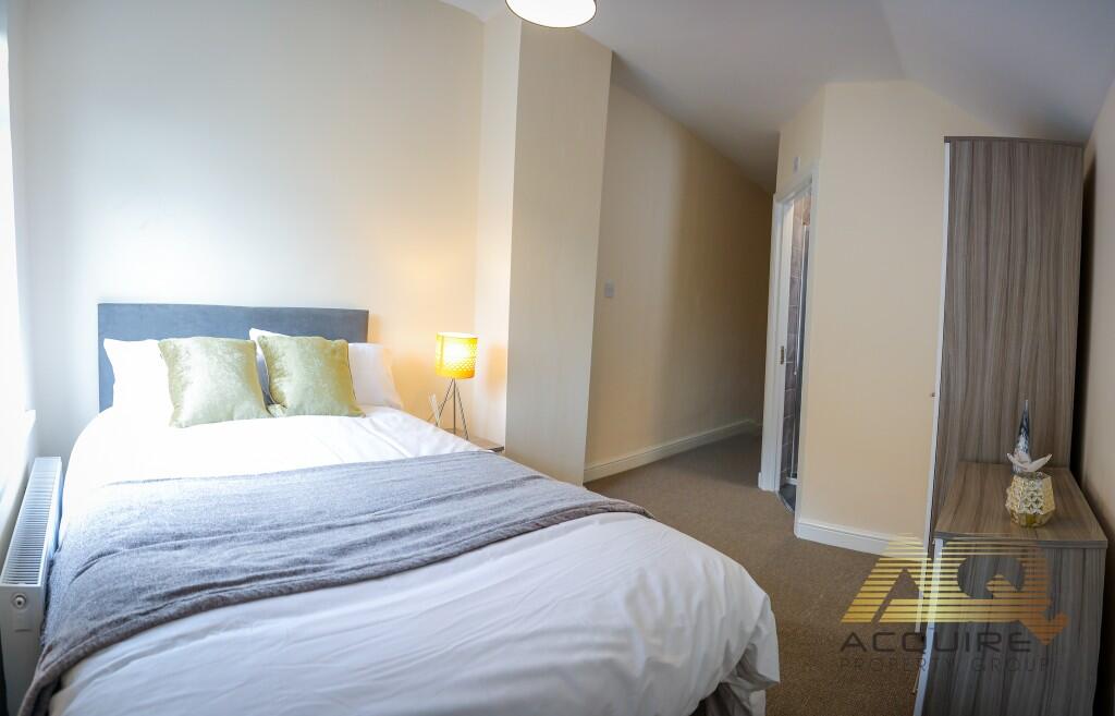 Main image of property: Dogsthorpe Road, Peterborough, Cambridgeshire, PE1