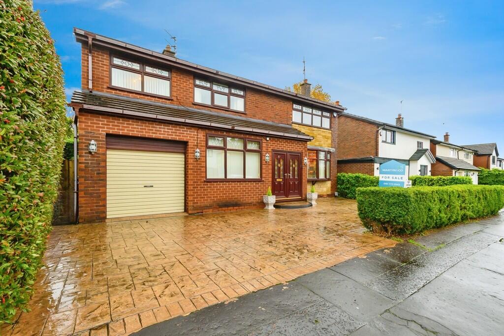 Main image of property: Ten Acre, Whitefield, M45