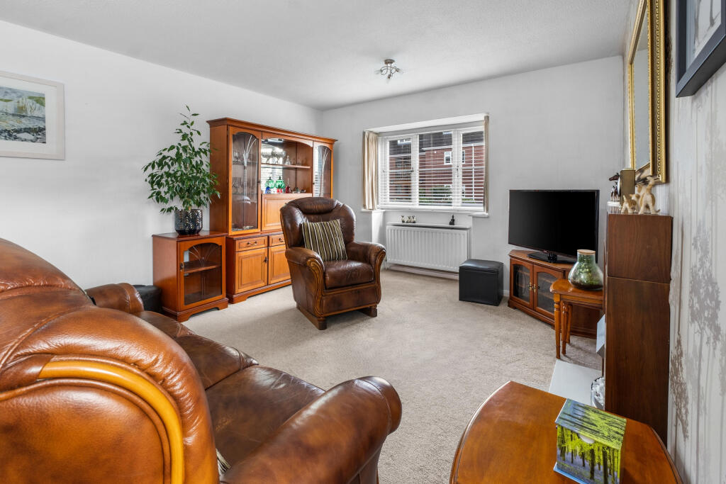 Additional image 3 of Flat 3, Raglan Court, 30 New Road, Bromsgrove B60 2JJ