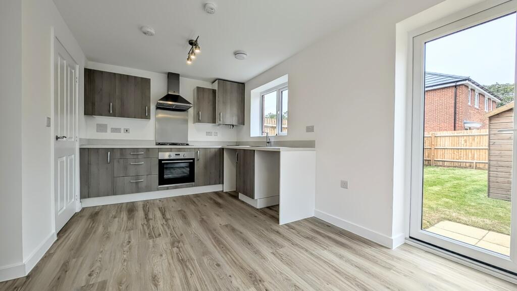 House in Guildford - View 4