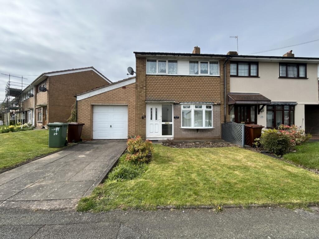 2-bed terraced on Buxton Road, Walsall, £180,000