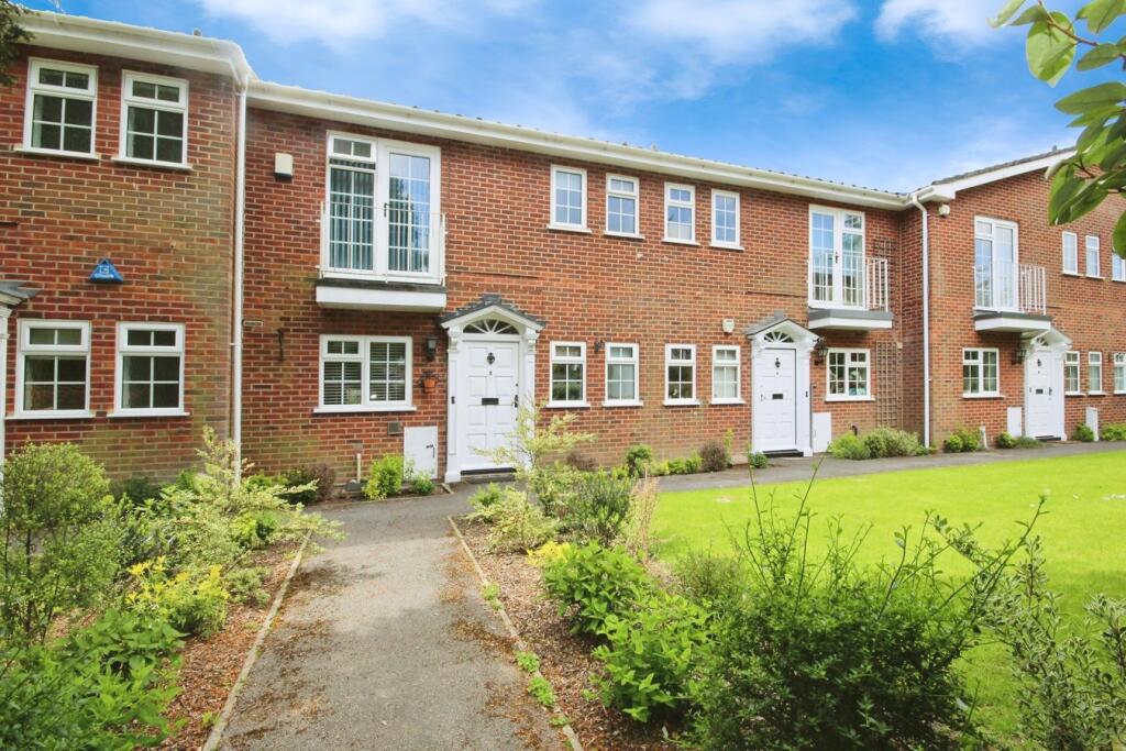 3-bed house on Branksome Wood Road, Bournemouth, BH2, £450,000