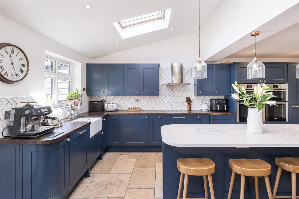 Additional image 2 of Pipers Avenue, Harpenden