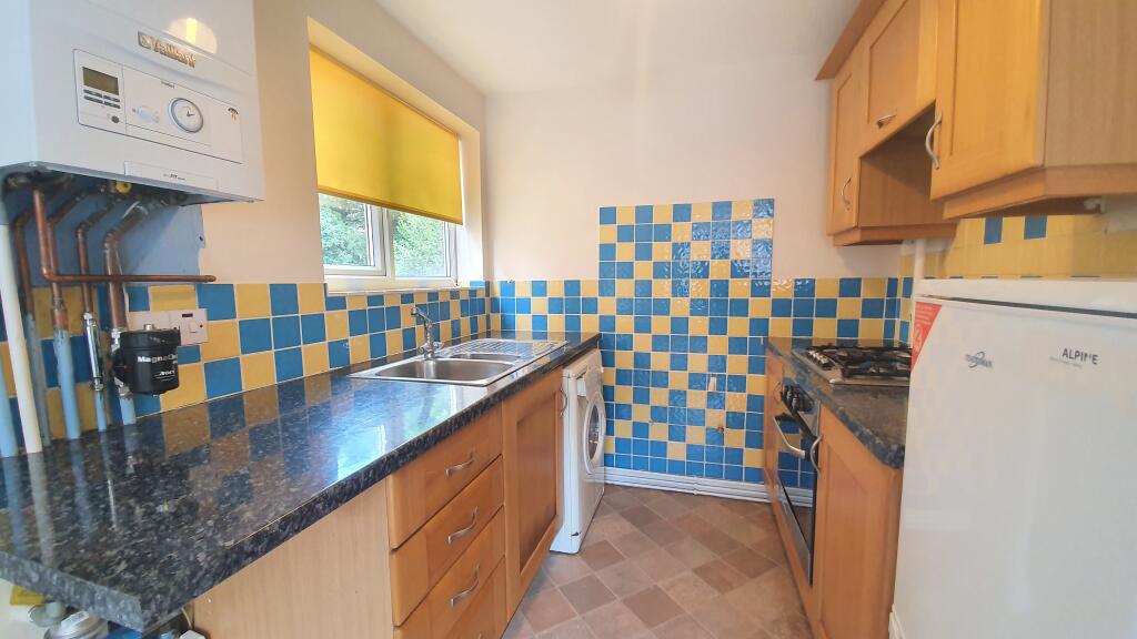 Apartment in Southampton, Bevois Valley, Portswood Park - View 5