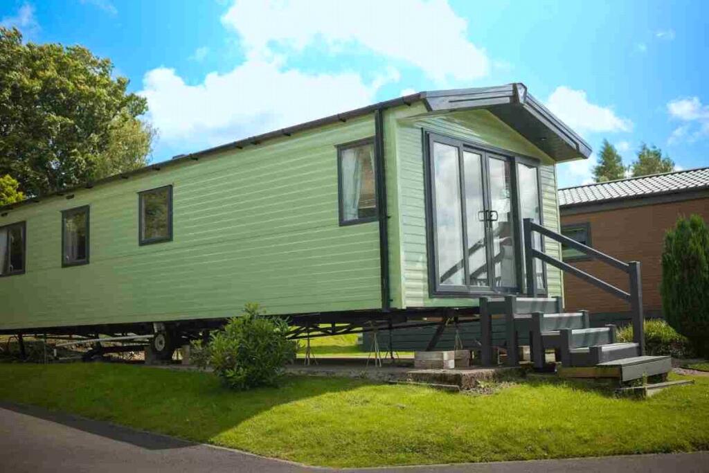 2-bed detached on Riverview Holiday Park, Mangerton, Newcastleton, Scottish Borders, TD9, £49,995
