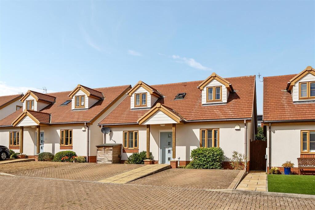 House in Bristol, Hanham Abbots