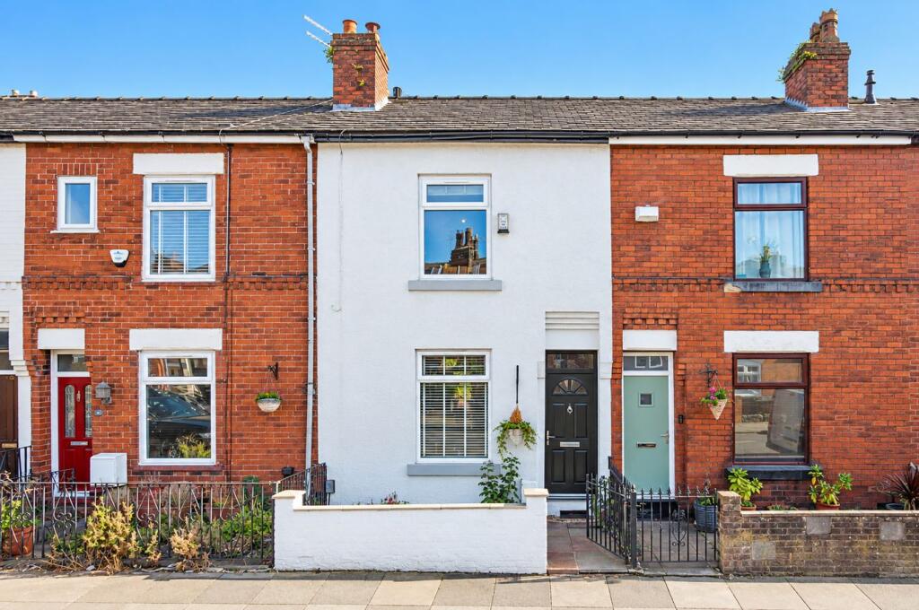 2-bed terraced on Lansdowne Road, Monton, Manchester, M30, £290,000