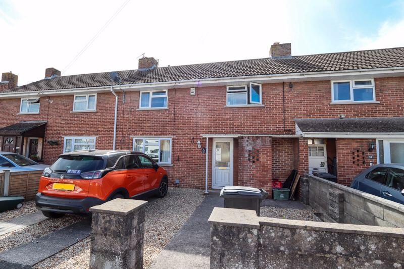 3-bed terraced on Griffin Road, Clevedon, £299,950