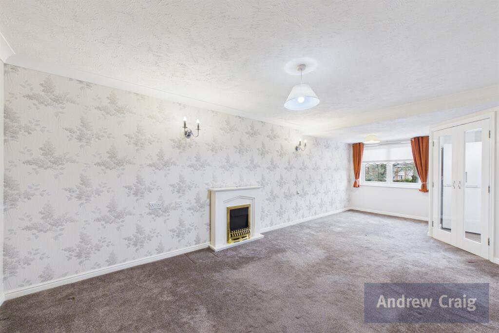 Apartment in Gateshead, Deckham - View 2