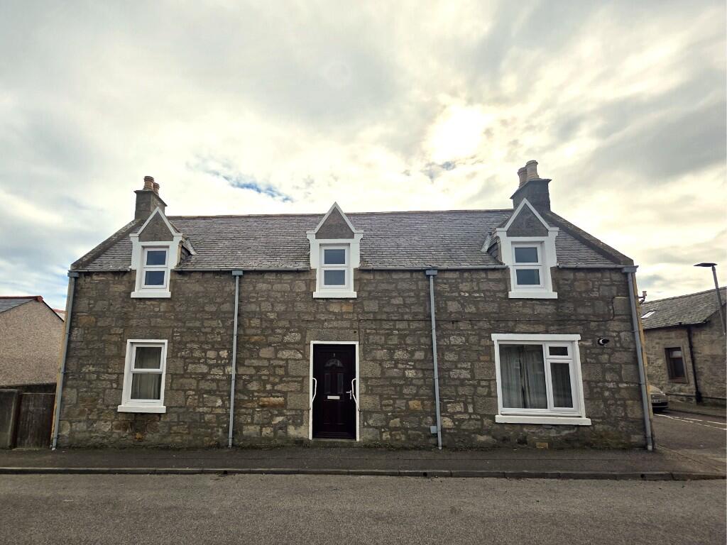 Main image of property: 3 Victoria Street, Lossiemouth, Moray IV31 6PU