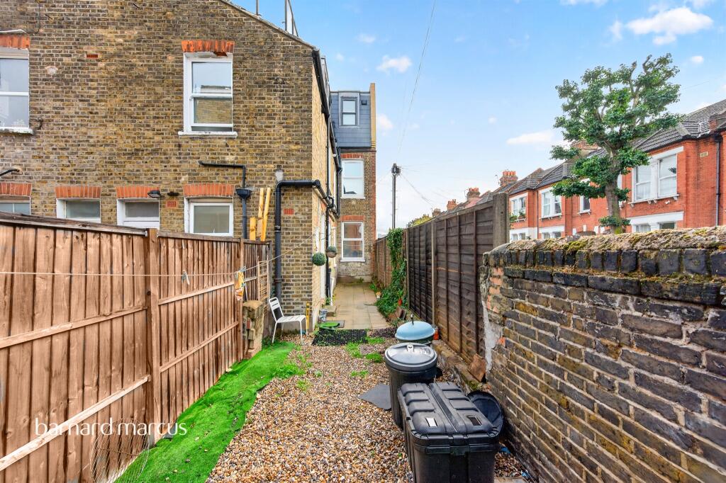 Byton Road, London photo 2
