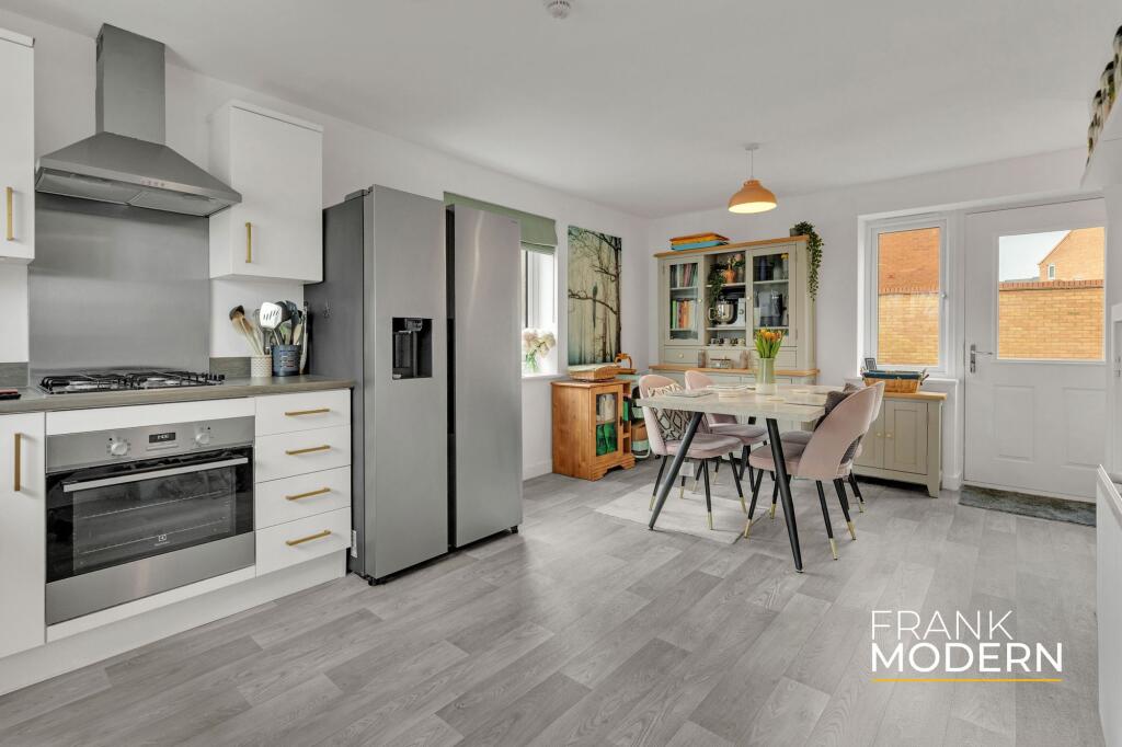 Kronos Close, Stanground South, PE2 photo 3