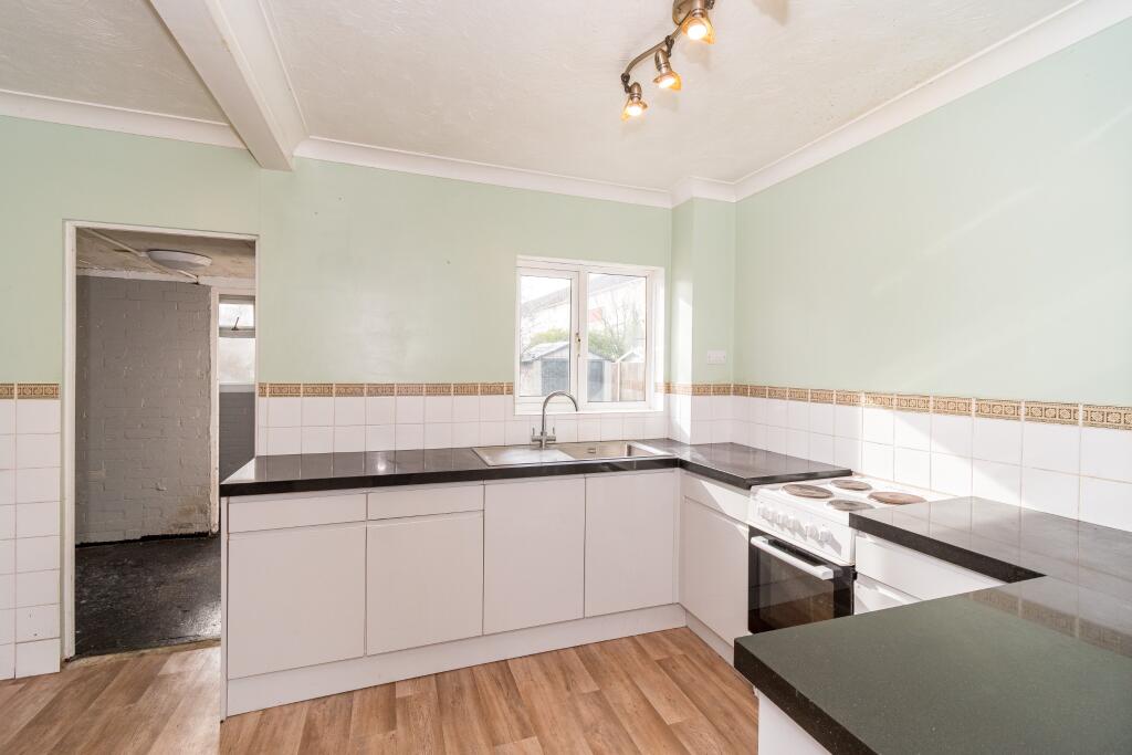 Crigdon Close, Southampton photo 3