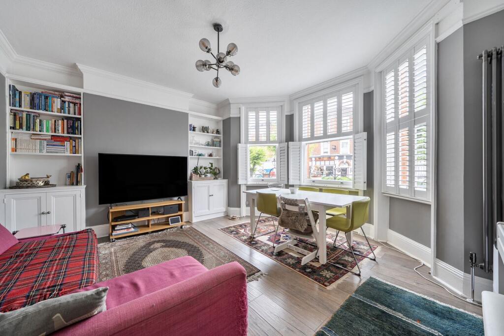 Apartment in London - View 2