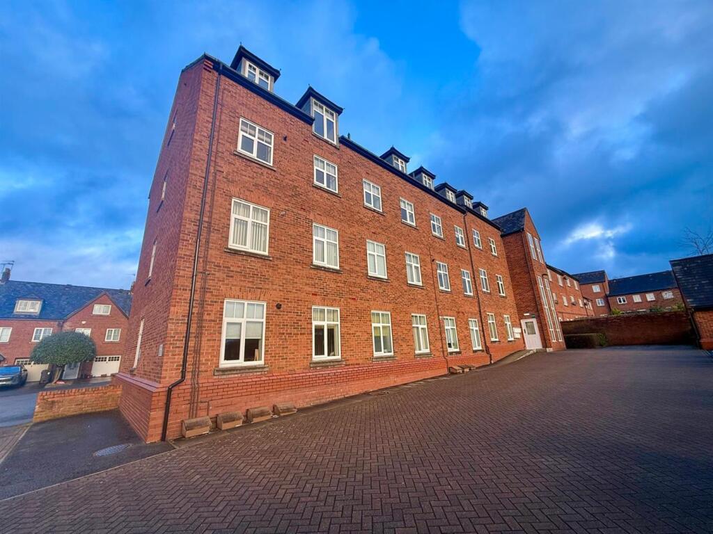 Main image of property: Eastgate, Macclesfield