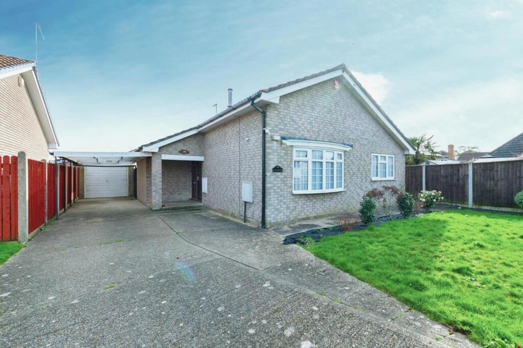 Main image of property: Maureen Close, Poole, Dorset, BH12