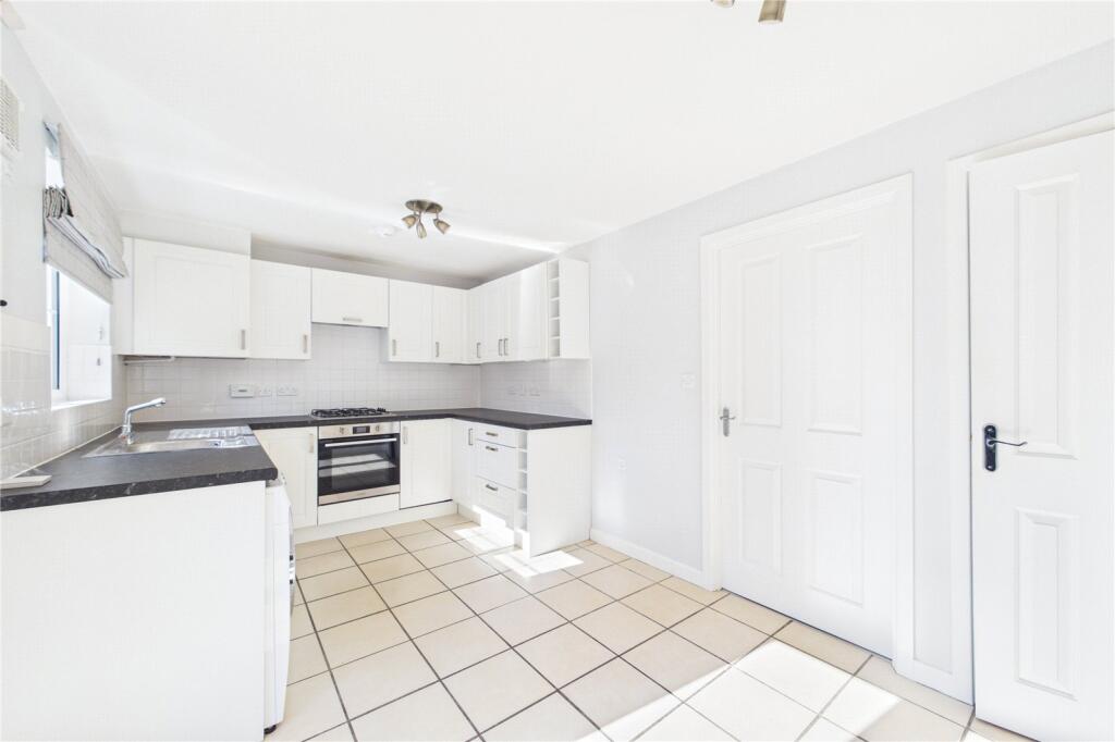 House in Reading, Garston Park, Tilehurst - View 4