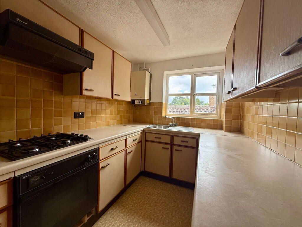 Grosvenor Court, Redlake Road, Pedmore, Stourbridge, DY9 0RY photo 3