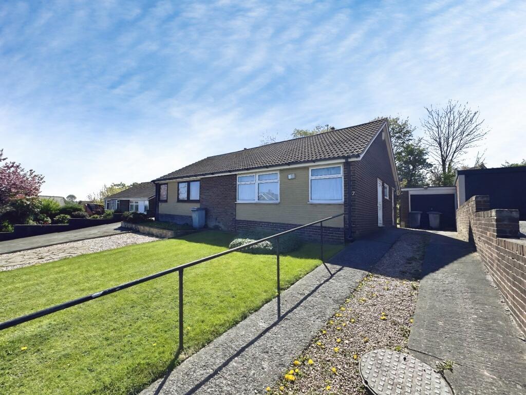 Main image of property: Penn Grove, Liversedge, WF15