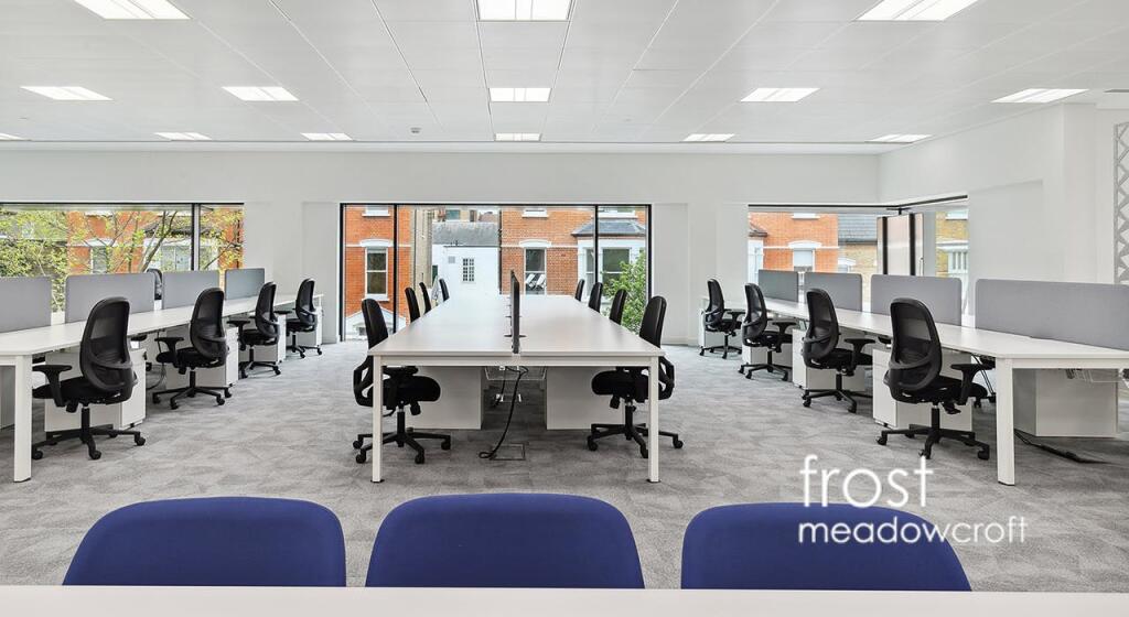 Kings House Hammersmith Rd W6 office to let28.jpg