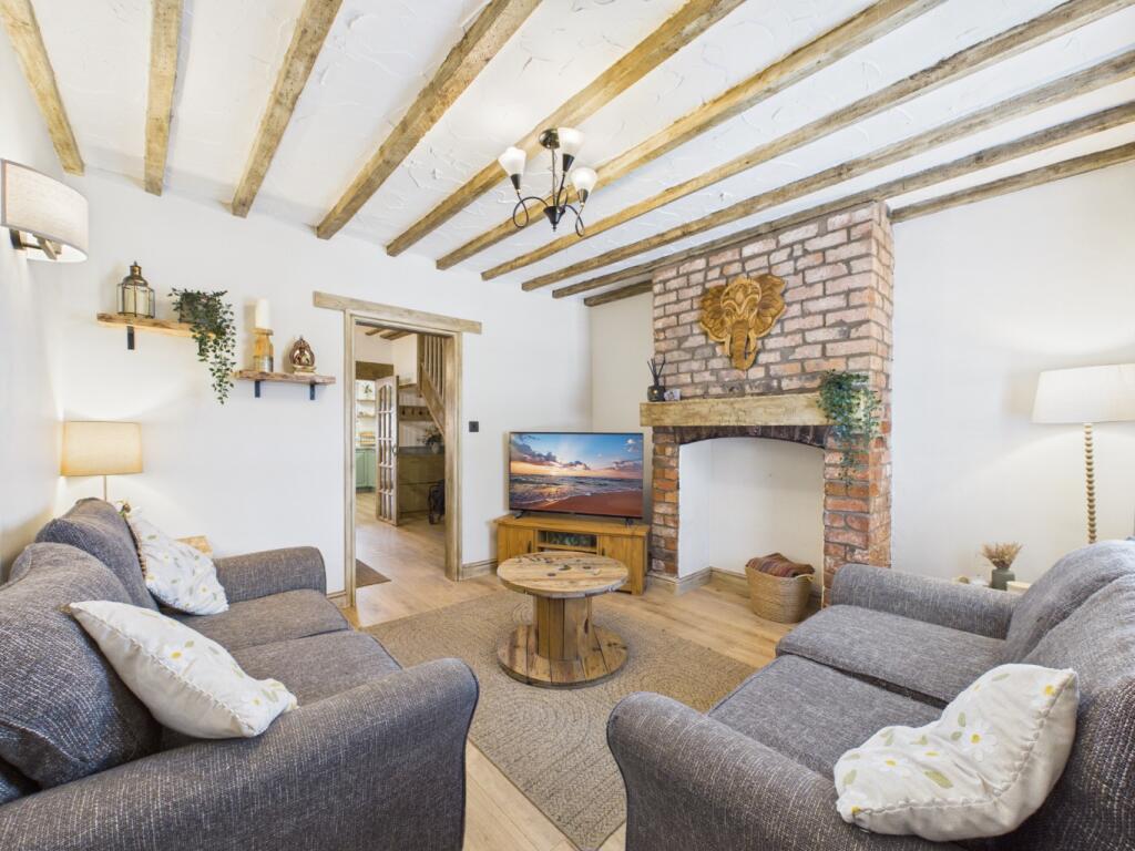 Main image of property: Chester Road, Flint, CH6 5SF
