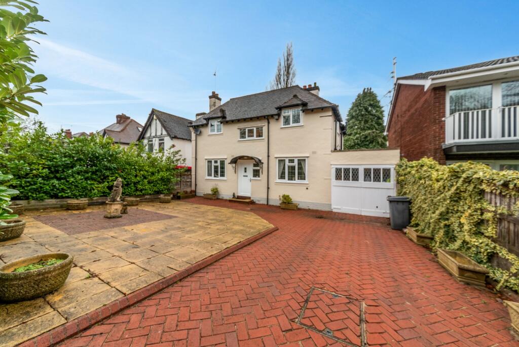 Main image of property: Penn Road, Wolverhampton, WV4