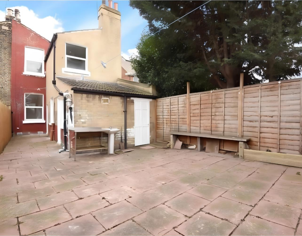 Property photo 11