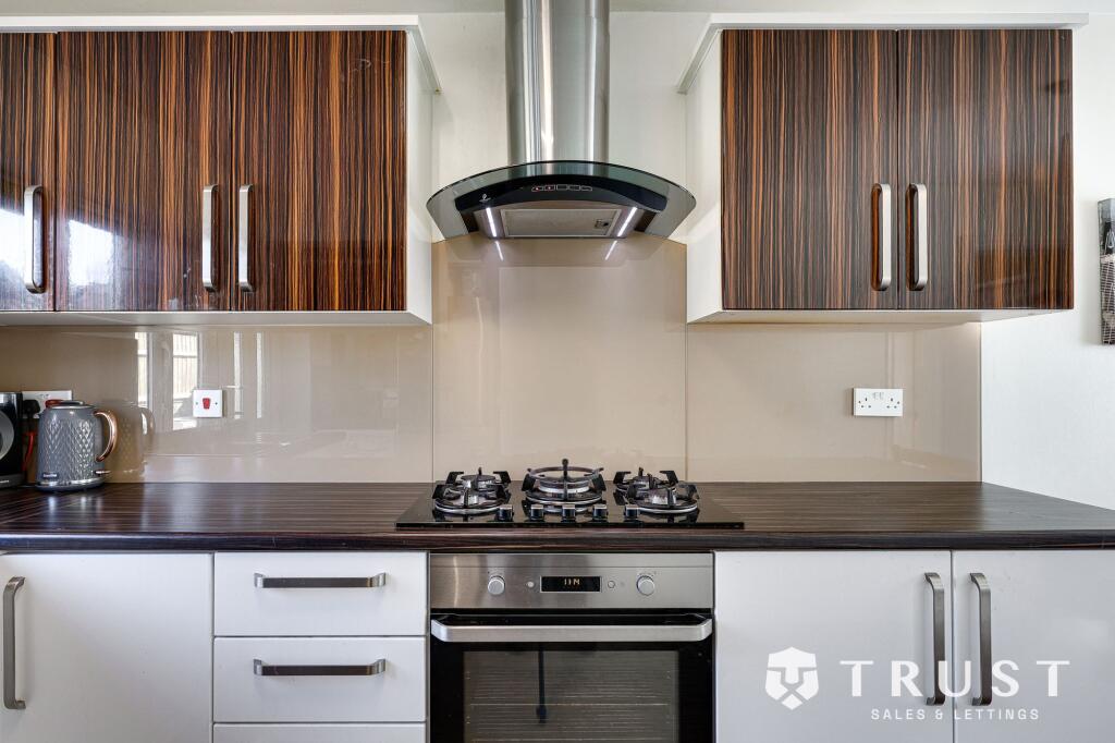 Additional image 6 of Wroe Place, Wyke, BD12