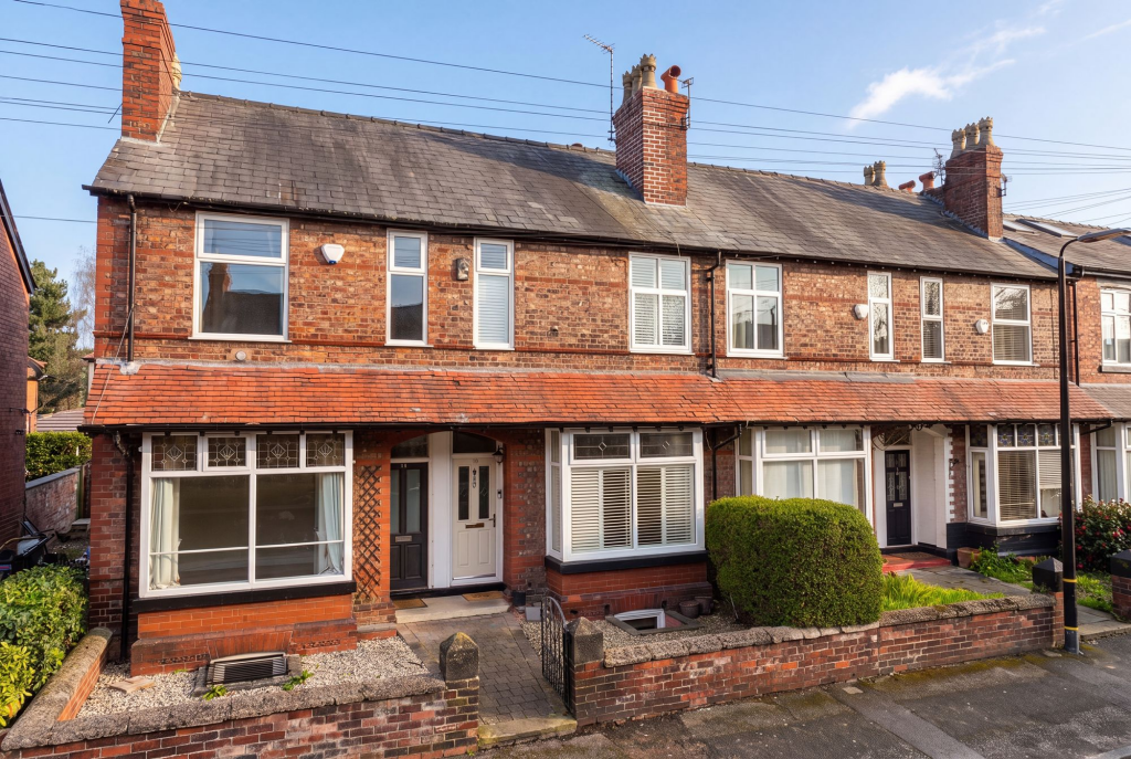 Main image of property: Oak Road, Hale, WA15
