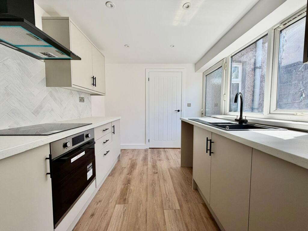 House in Cwmdare, Aberdare West - View 3
