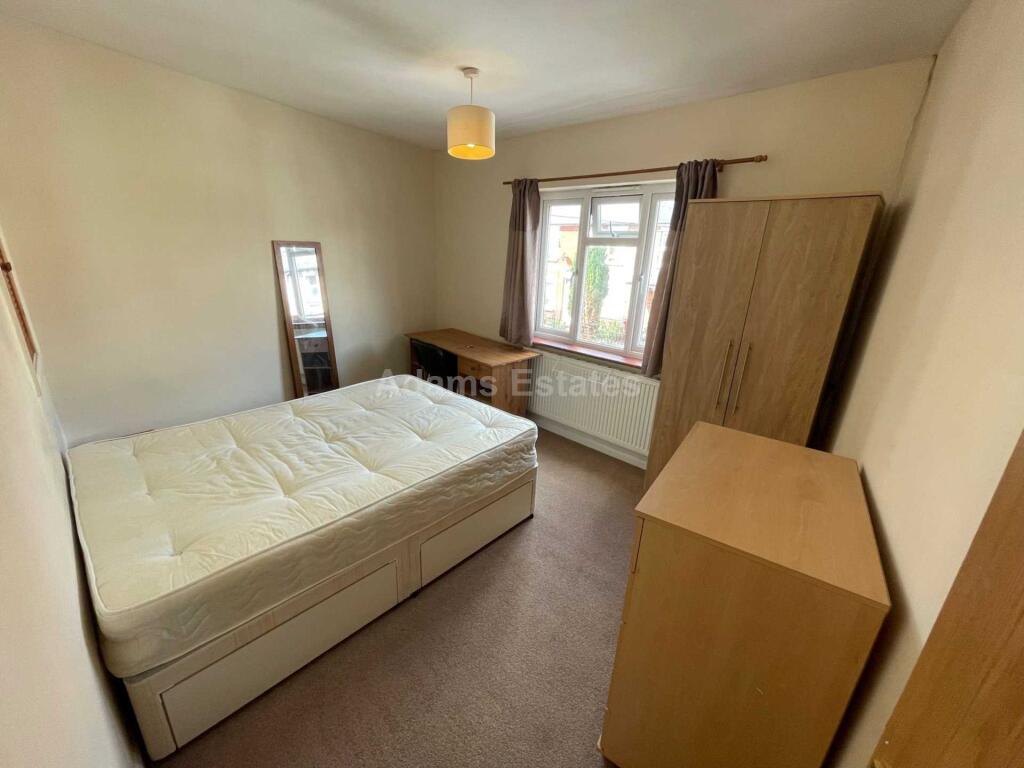 House in Reading - View 5