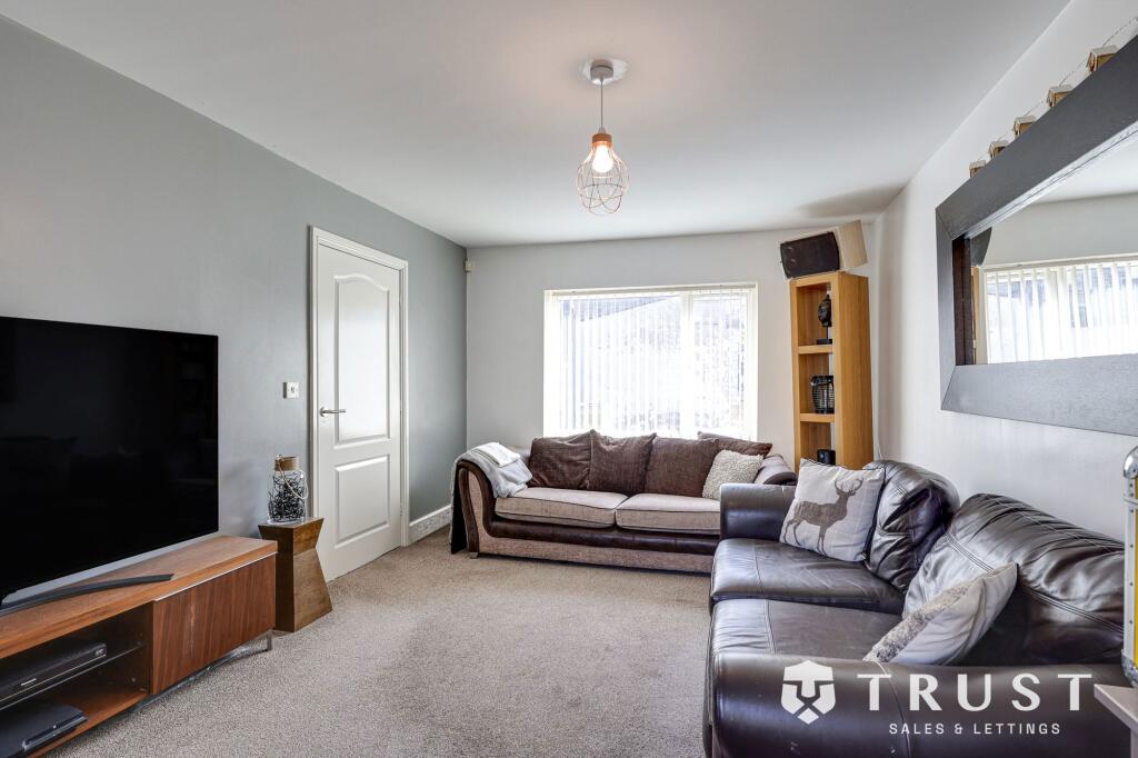 Additional image 2 of Wroe Place, Wyke, Bradford, BD12 8AB