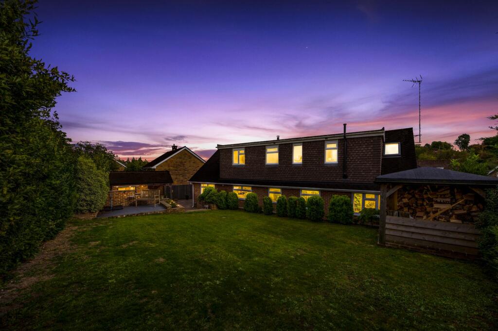 Penlands Rise, Steyning, BN44 photo 4