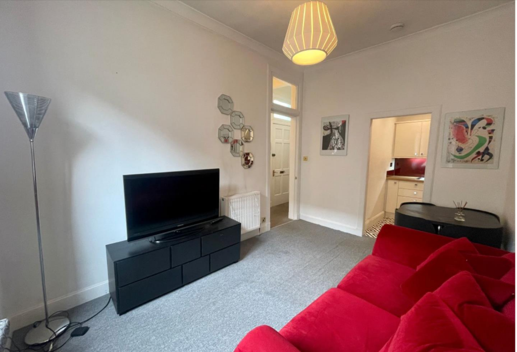 Apartment in Edinburgh, Hillside, Leith Central - View 4