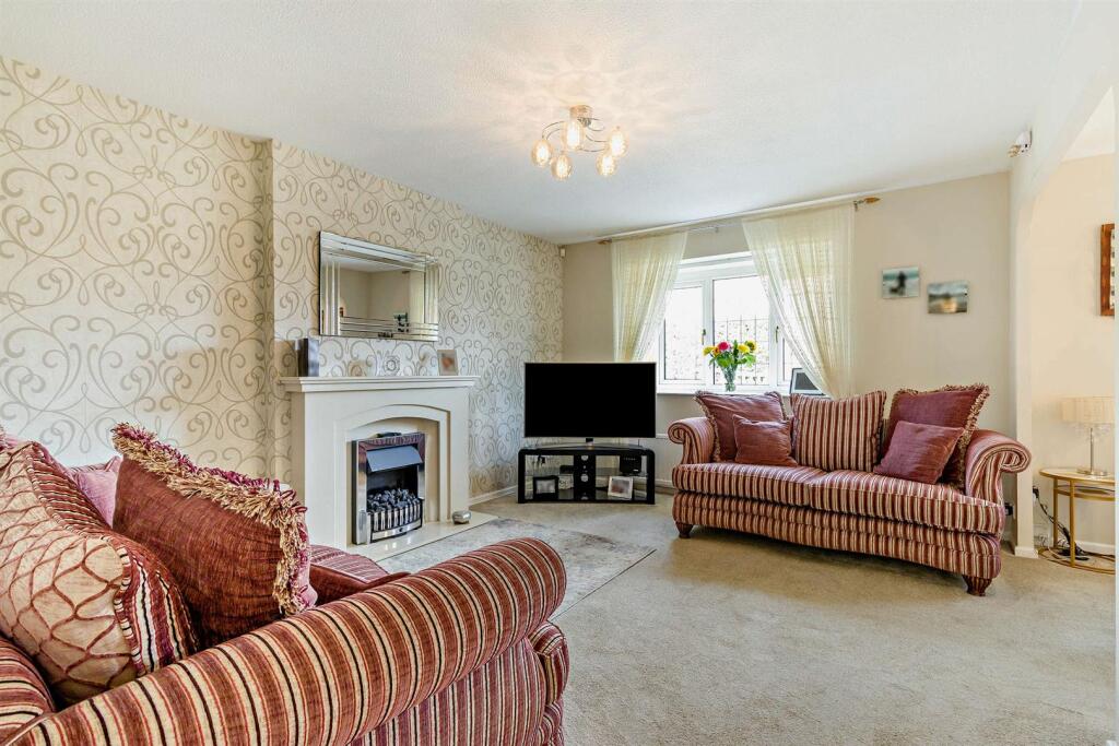House in Doncaster - View 5