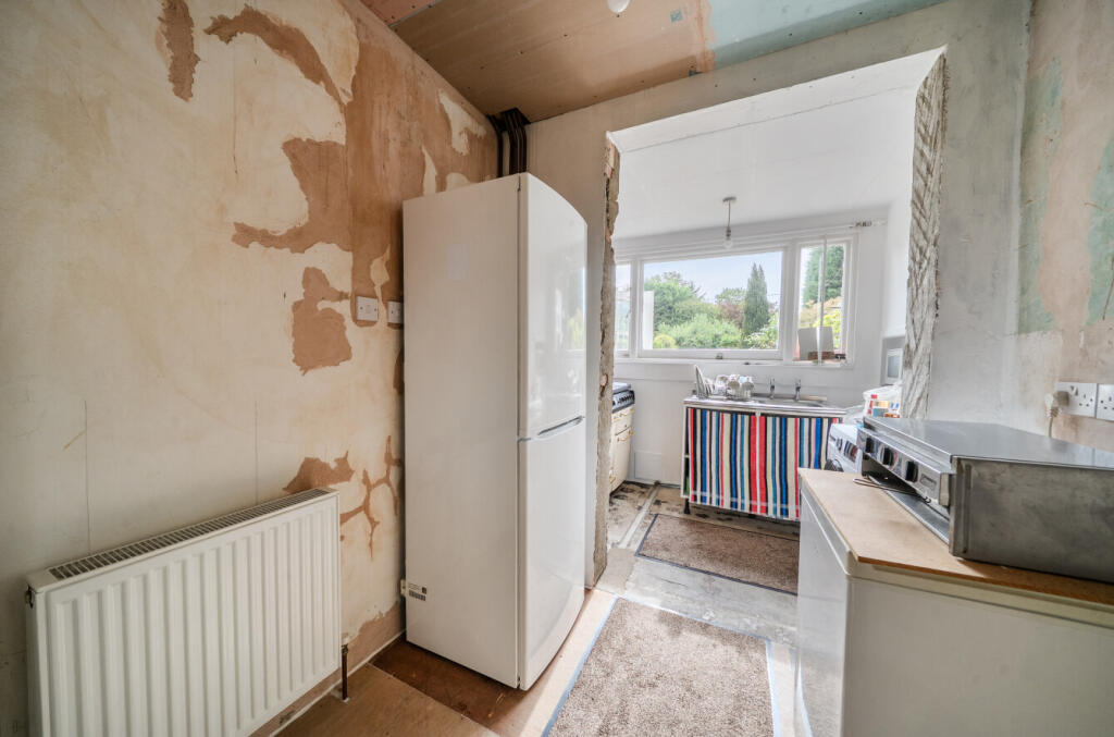 House in Bracknell - More