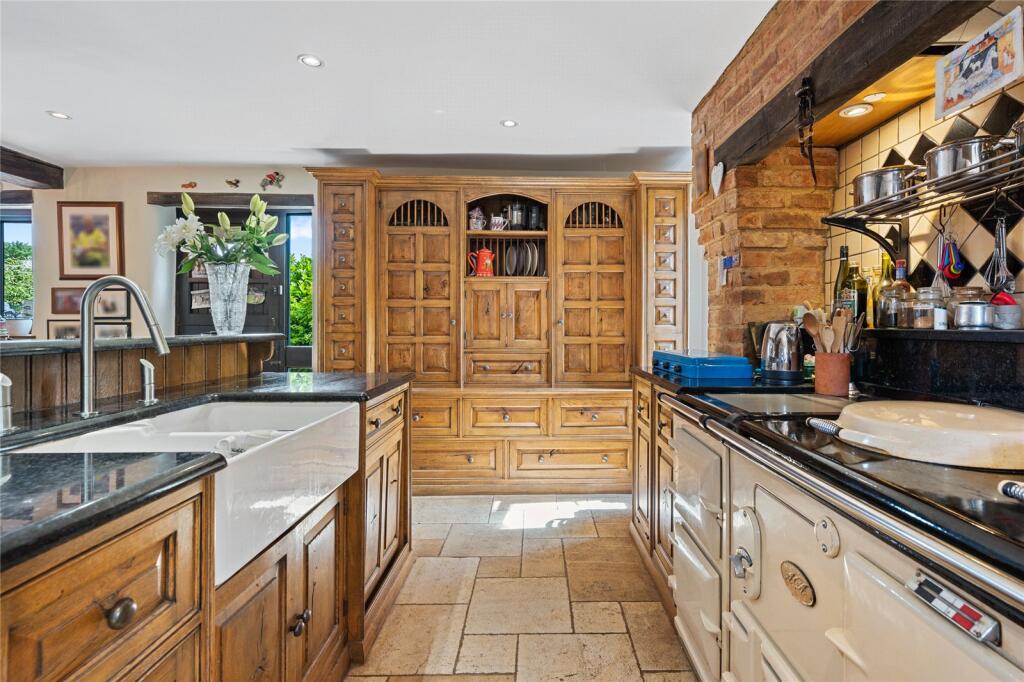 House in Cold Ashby, Elkington - More