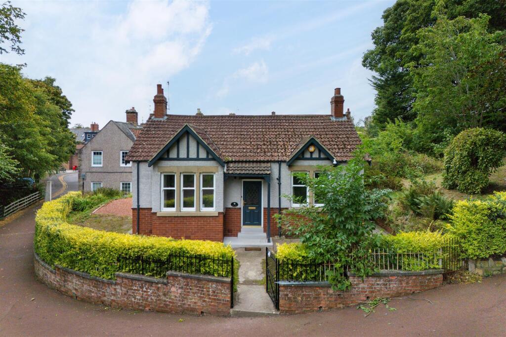 3-bed detached on Hillgate, Morpeth, NE61, £369,950