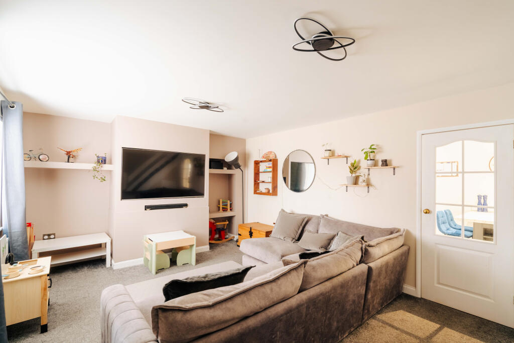 Main image of property: 35 Lisburn Road, BRISTOL