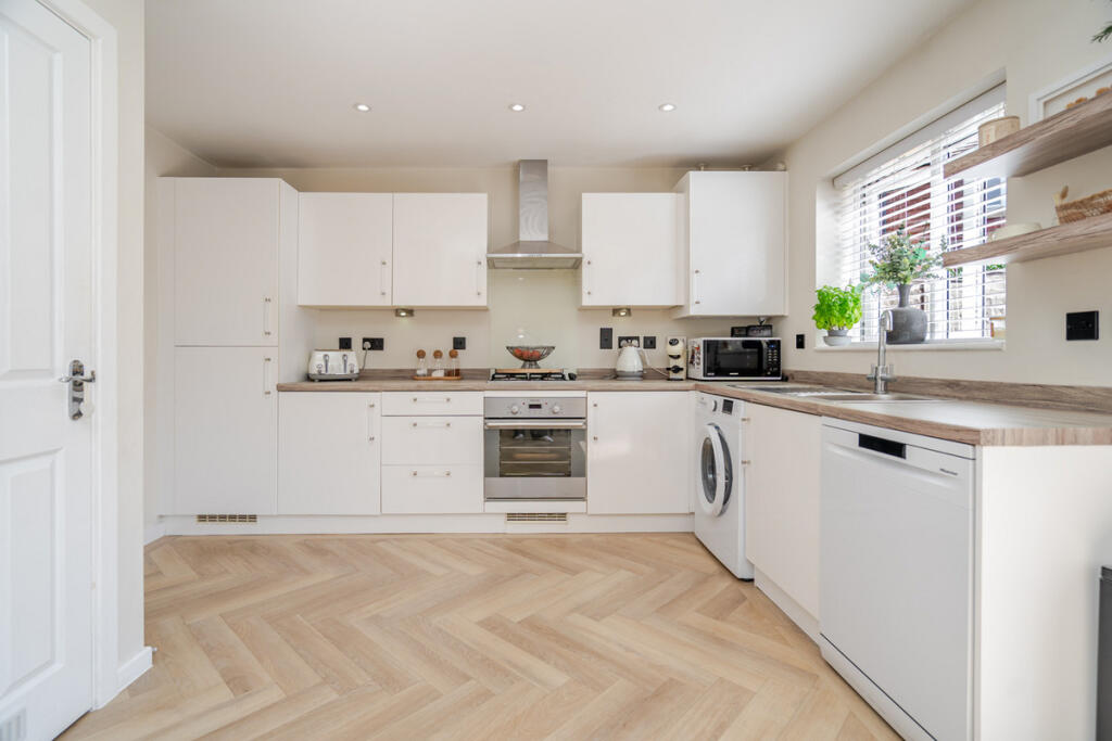 House in Milton Keynes - View 5