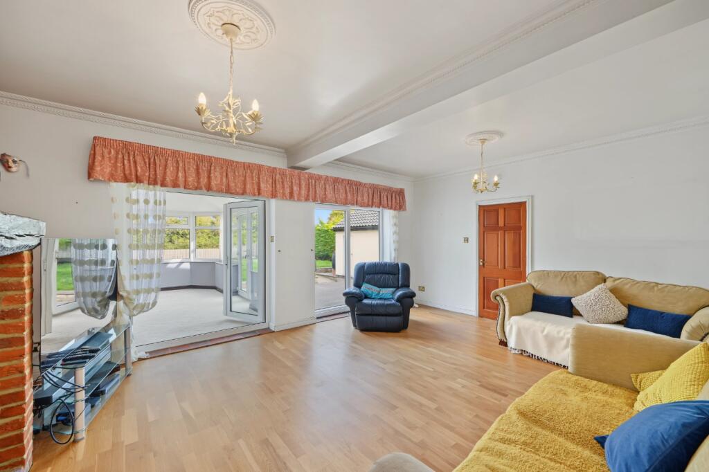 House in Harrogate, Hornbeam Park - More