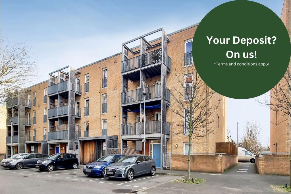 Main image of property: 119 Walton Road, London, E12