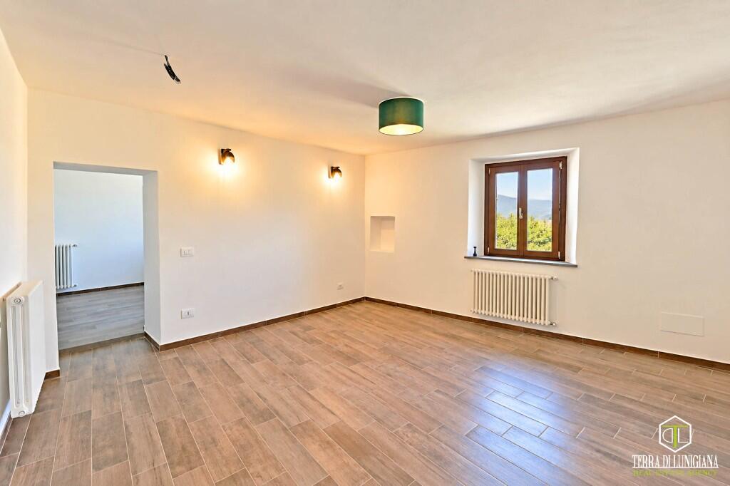 Main image of property: Villafranca in Lunigiana, Lunigiana, Tuscany