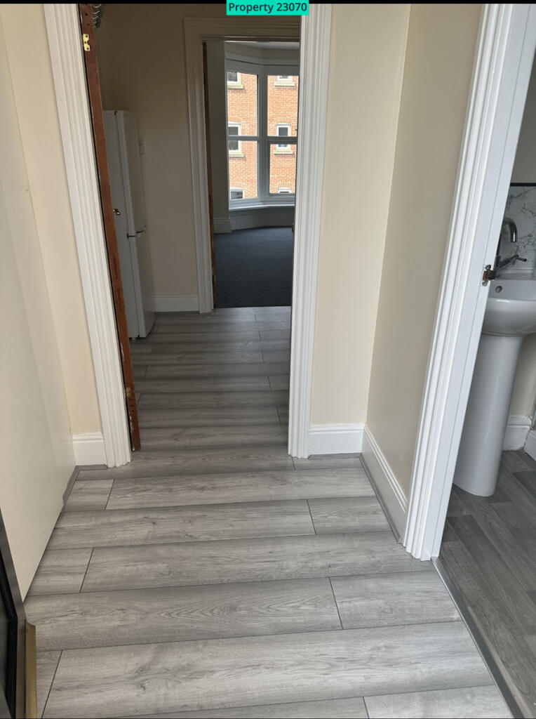 Apartment in York - View 3