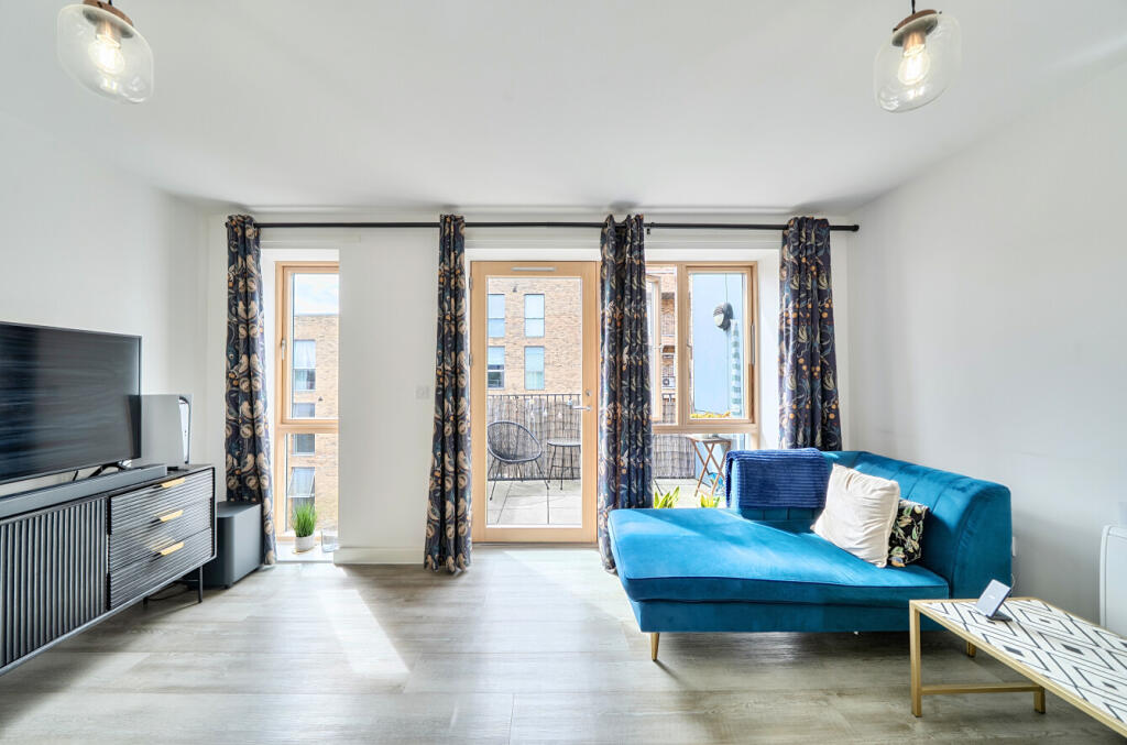 Apartment in London - View 2
