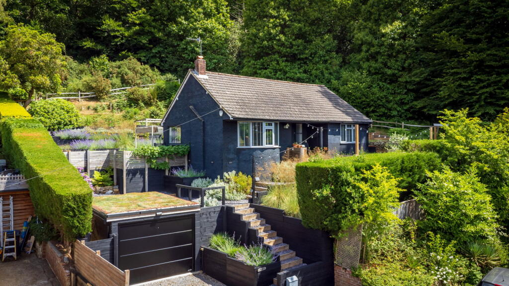 Main image of property: Phillips Hatch, Wonersh, GU5